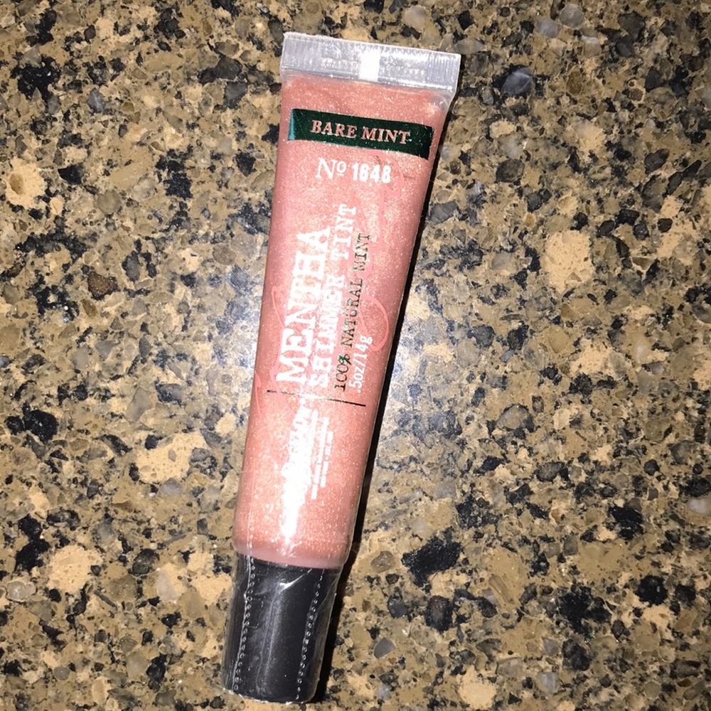 Makeup bundle - Picture 5 of 8